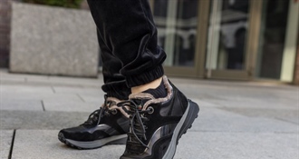 TRENDOVI: Zašto obožavamo „dad sneakers”, ružne tenisice?