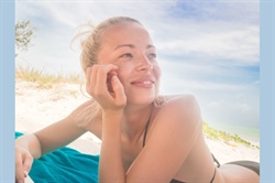 MAKE UP SAVJETI: Kako zablistati na plaži bez šminke?
