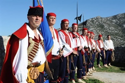 REPORTAŽA: Povijesna postrojba „Kliški  uskoci“ ili kako su dragovoljci postali uskoci