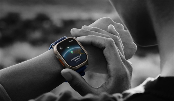 NAJBOLJI PAMETNI SAT NA SVIJETU: Apple Watch Ultra 3, Samsung Galaxy Watch 8 ili Google Pixel Watch 4?