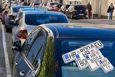 INFLACIJA NA DJELU: Drastično poskupljenje registracije vozila
