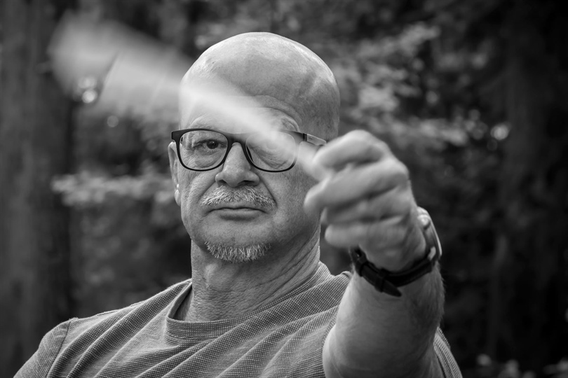 LIKOVNA SCENA: Čarolija tuša Alfreda Freddya Krupe