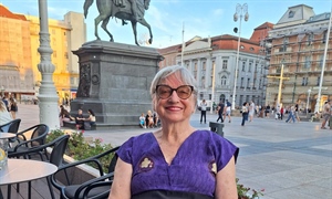 OMAĜO AL ESPERANTO: Cijeli svijet je bio naš! La tuta mondo estis nia!