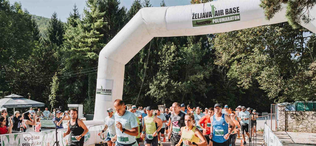 Velika međunarodna atletska utrka na aerodromu Željava