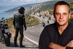 MOTO KOMENTAR: Sustav(na) greška „u koracima“