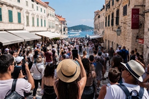Jadran je Instagram destinacija ili kako je fotogeničnost pobijedila stvarnost?
