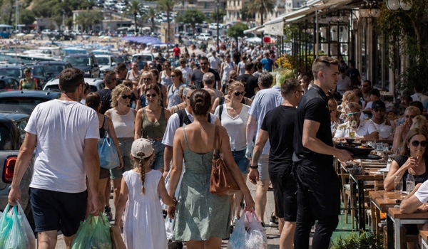 PARADOKS SEZONE: Hrvatska ljeti radi punom parom, ali živi na granici kapaciteta!