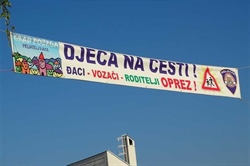 Za novu školsku godinu krenula akcija Ministarstva unutarnjih poslova „POŠTUJTE NAŠE ZNAKOVE“