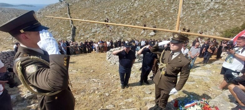 na otoku Kornat obilježavanje 17. obljetnica tragedije